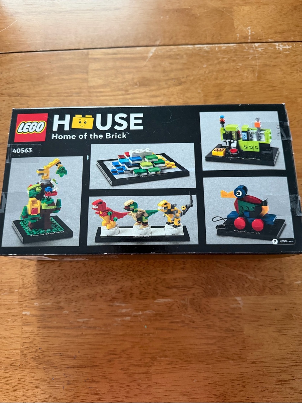 Tribute to Lego House 40563